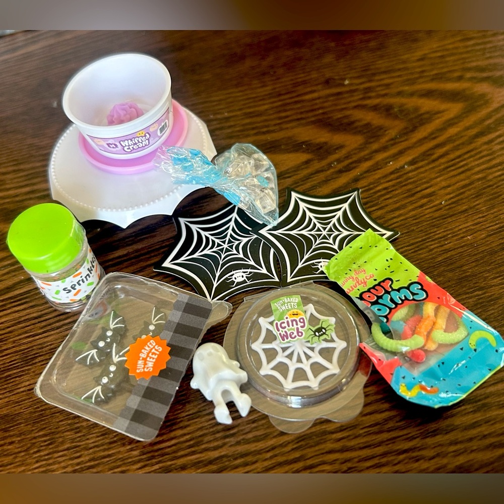 Halloween miniverse extra pieces